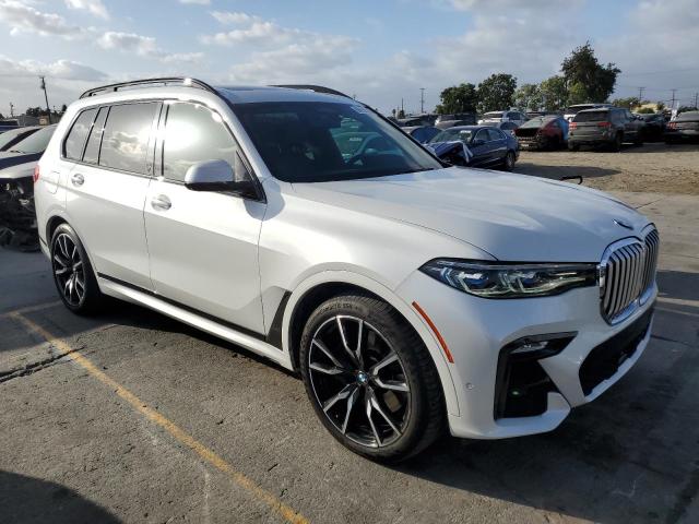5UXCX4C54KLS38182 - 2019 BMW X7 XDRIVE50I WHITE photo 4