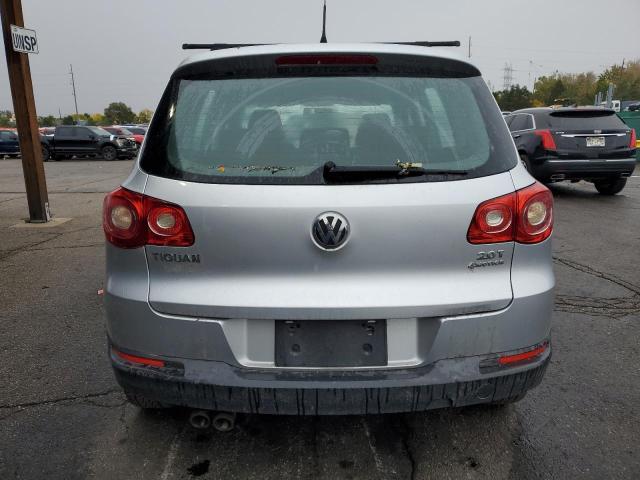 WVGBV7AX9BW554826 - 2011 VOLKSWAGEN TIGUAN S SILVER photo 6