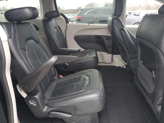 2C4RC1BG5LR268812 - 2020 CHRYSLER PACIFICA TOURING L BLACK photo 11