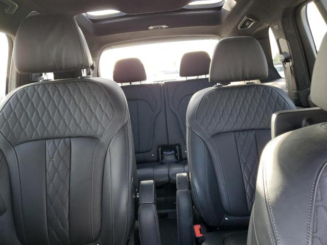 5UXCX4C55KLB39499 - 2019 BMW X7 XDRIVE50I WHITE photo 10