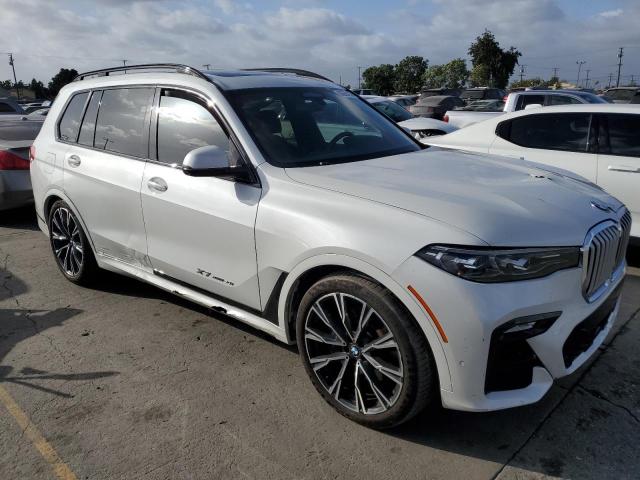 5UXCX4C55KLB39499 - 2019 BMW X7 XDRIVE50I WHITE photo 4