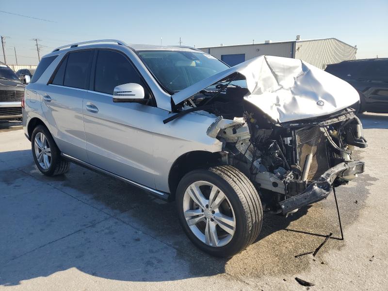 4JGDA5HB4FA458625 - 2015 MERCEDES-BENZ ML 350 4MATIC SILVER photo 4