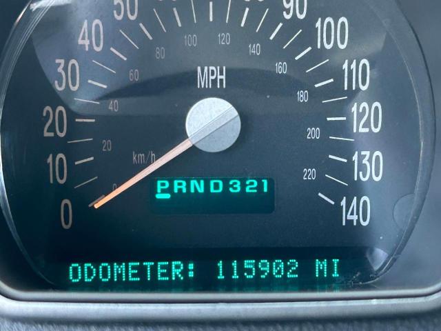 1GCES14PX4B112618 - 2004 CHEVROLET SSR 紫色 照片 8