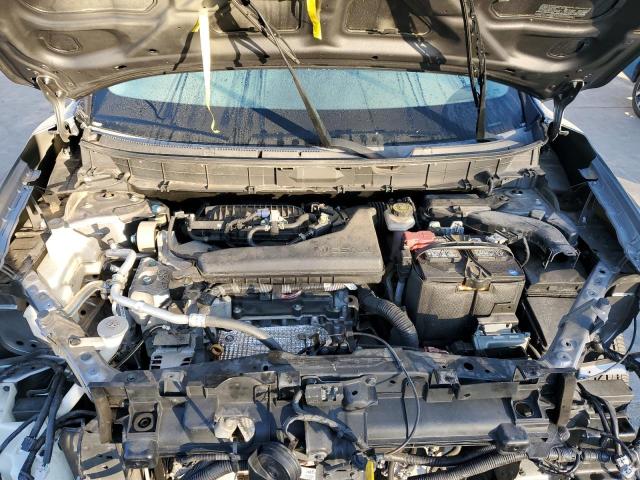 KNMAT2MT6JP544720 - 2018 NISSAN ROGUE S رمادي صورة 12