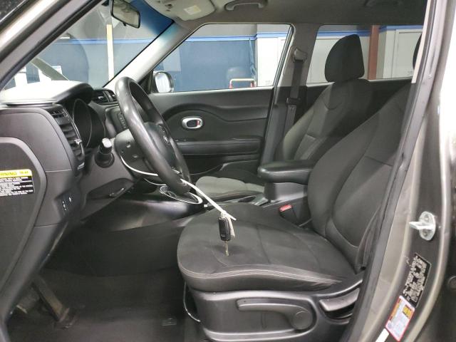 KNDJN2A28K7007645 - 2019 KIA SOUL Szary zdjęcie 7