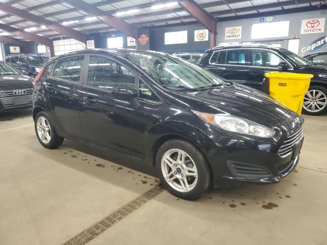 3FADP4EJ3JM122846 - 2018 FORD FIESTA SE Siyah fotoğraf 4