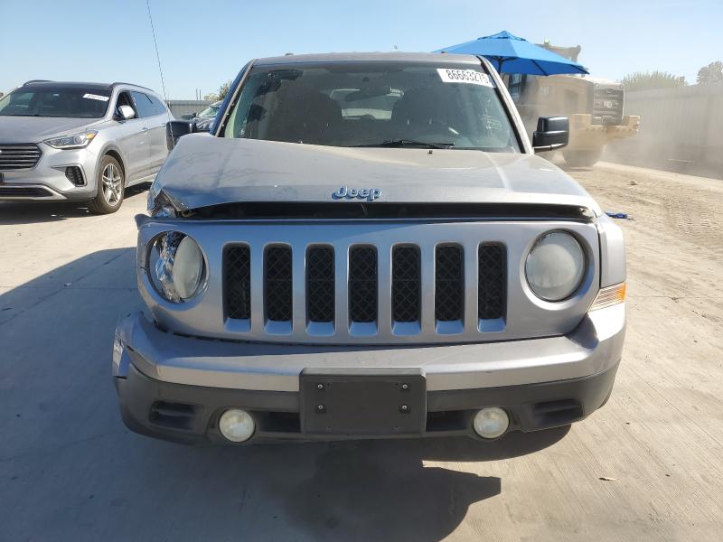 1C4NJPBA5FD102770 - 2015 JEEP PATRIOT SPORT ვერცხლისფერი ფოტო 5