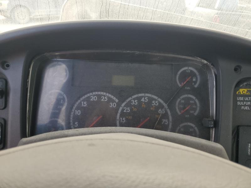 1FVHCYBS8ADAS4099 - 2010 FREIGHTLINER M2 106 MEDIUM DUTY WHITE photo 8