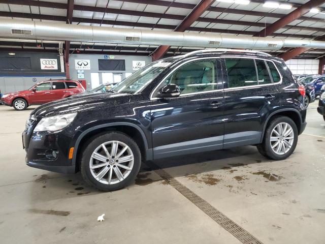 2011 VOLKSWAGEN TIGUAN S, 