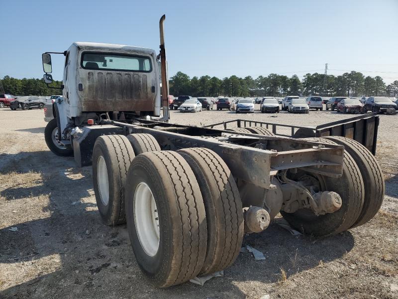 1FVHCYBSXBHAZ7159 - 2011 FREIGHTLINER M2 106 MEDIUM DUTY WHITE photo 3