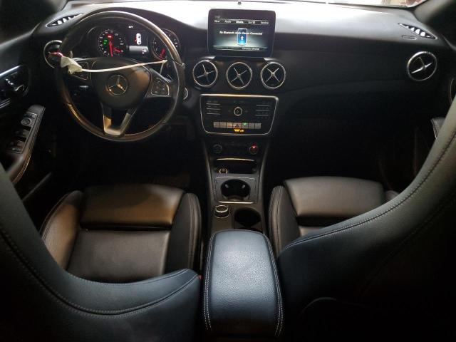 WDDSJ4GB4JN524606 - 2018 MERCEDES-BENZ CLA 250 4MATIC RED photo 8