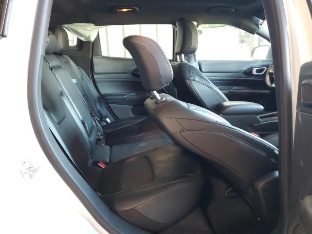 3C4NJDBN3ST537535 - 2025 JEEP COMPASS LATITUDE Beyaz fotoğraf 11