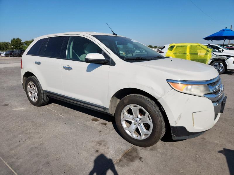 2FMDK3JC8BBA93370 - 2011 FORD EDGE SEL WHITE photo 4