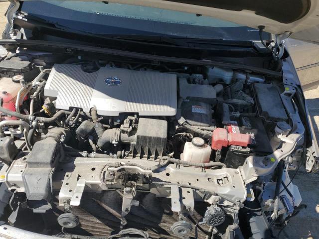 JTDKARFP3J3071952 - 2018 TOYOTA PRIUS PRIM ვერცხლისფერი ფოტო 11