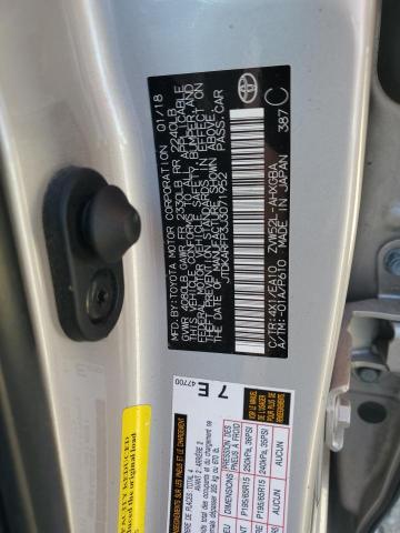 JTDKARFP3J3071952 - 2018 TOYOTA PRIUS PRIM ვერცხლისფერი ფოტო 12