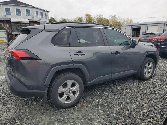 2T3P1RFVXKC020940 - 2019 TOYOTA RAV4 XLE Մոխրագույն լուսանկար 3
