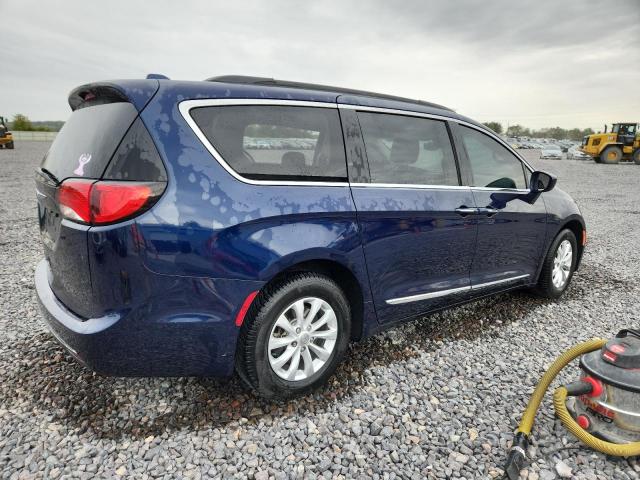 2C4RC1BG7HR513021 - 2017 CHRYSLER PACIFICA TOURING L BLUE photo 3