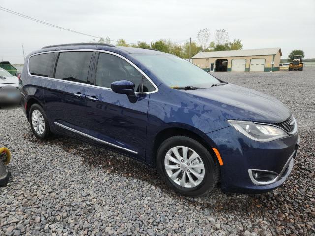 2C4RC1BG7HR513021 - 2017 CHRYSLER PACIFICA TOURING L BLUE photo 4