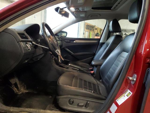 1VWBT7A33FC013511 - 2015 VOLKSWAGEN PASSAT SE RED photo 7
