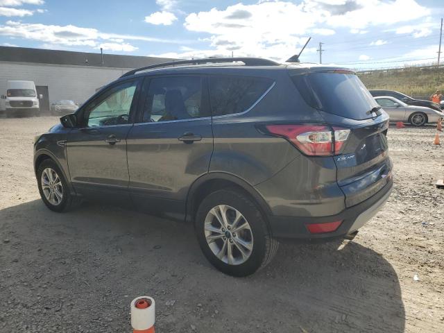 1FMCU9HD8JUA40264 - 2018 FORD ESCAPE SEL Grau Foto 2