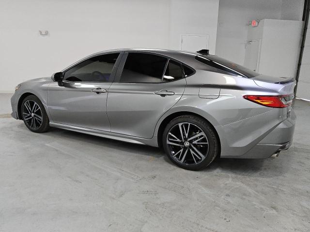 4T1DBADK4SU515569 - 2025 TOYOTA CAMRY XSE GRAY photo 2