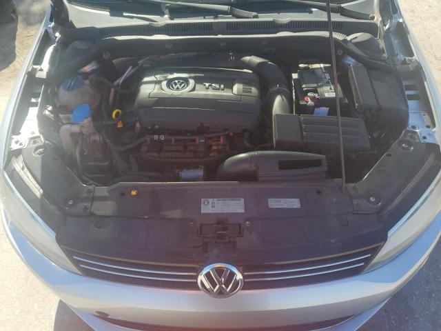 3VWD07AJ7EM223560 - 2014 VOLKSWAGEN JETTA SE 银色 照片 11