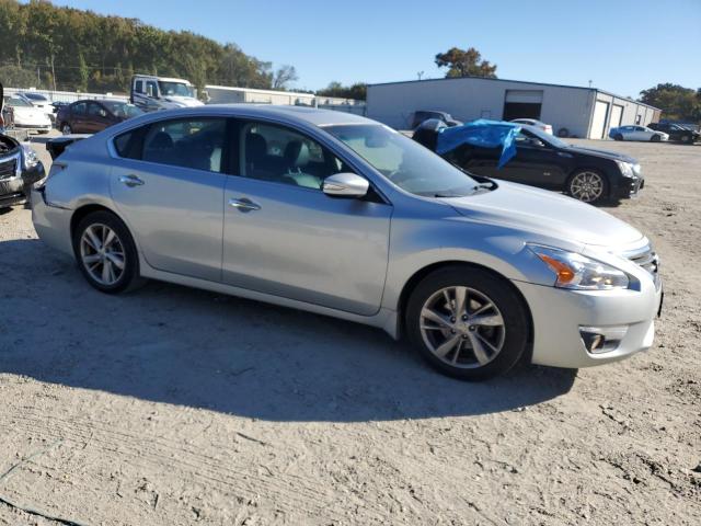 1N4AL3AP2DC164384 - 2013 NISSAN ALTIMA 2.5 SILVER photo 4