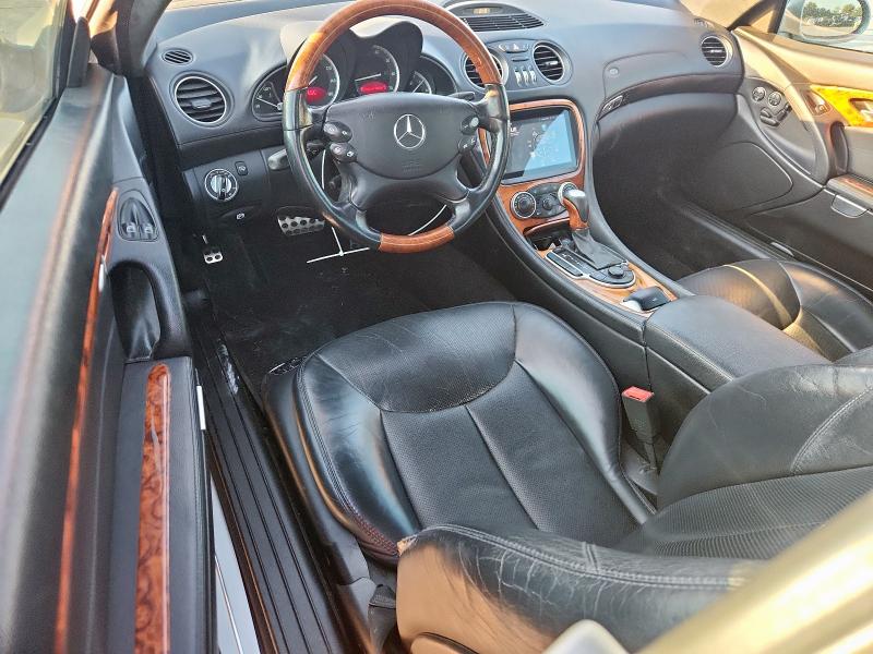 WDBSK75F73F008797 - 2003 MERCEDES-BENZ SL 500R ვერცხლისფერი ფოტო 8