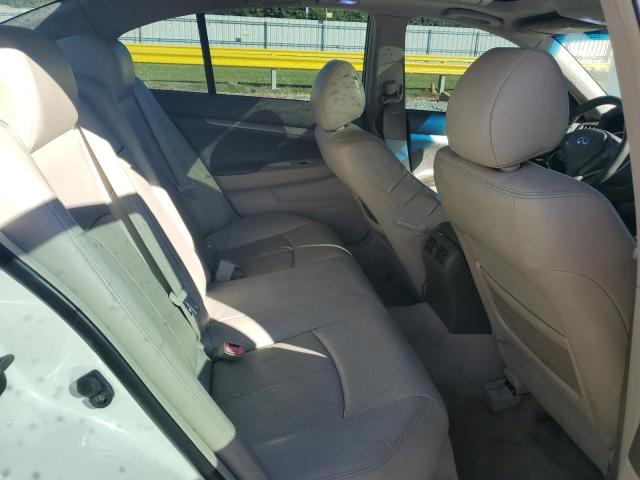 JN1CV6AP3BM301079 - 2011 INFINITI G37 BASE WHITE photo 10