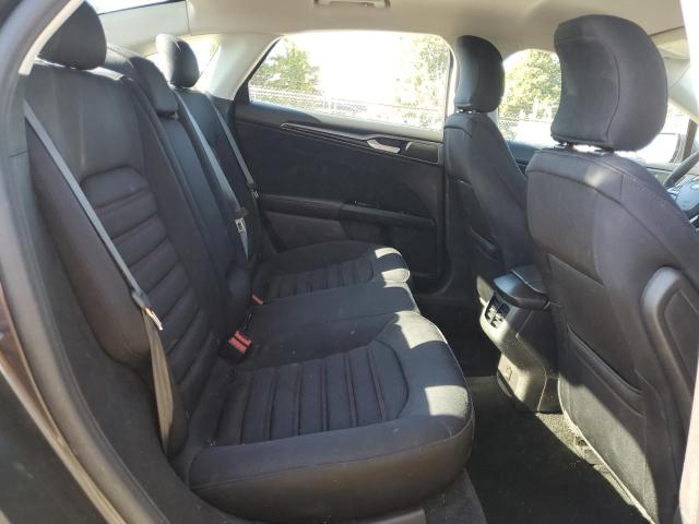 3FA6P0HD2GR348315 - 2016 FORD FUSION SE Grafit foto 10