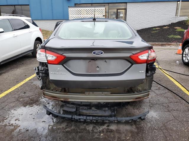 3FA6P0H78FR243710 - 2015 FORD FUSION SE GRAY photo 6