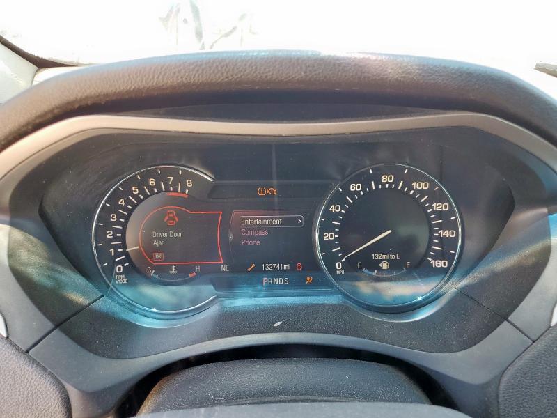 3LN6L2G9XER809123 - 2014 LINCOLN MKZ SILVER photo 9