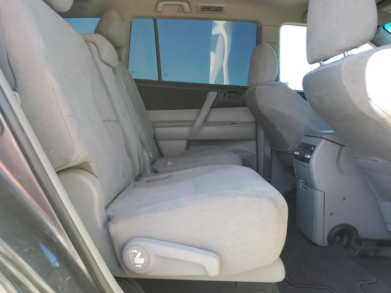 5TDZK3EH8BS036584 - 2011 TOYOTA HIGHLANDER BASE رمادي صورة 11