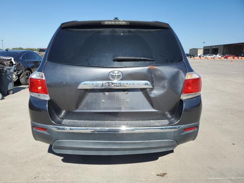 5TDZK3EH8BS036584 - 2011 TOYOTA HIGHLANDER BASE رمادي صورة 6