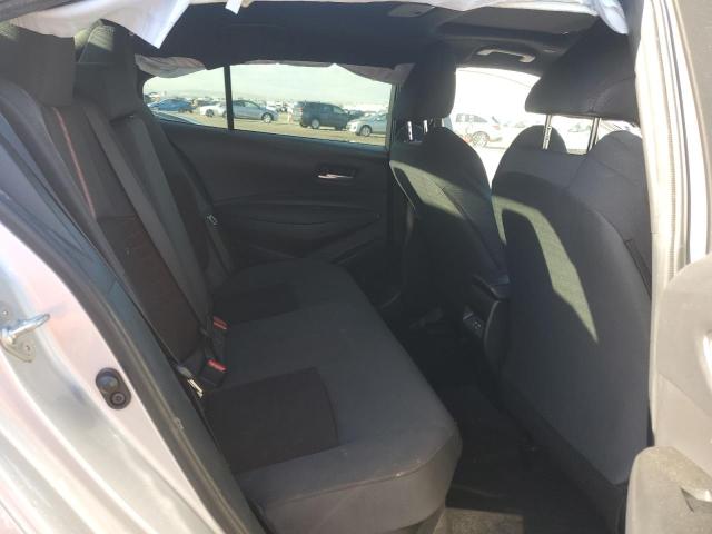 JTDBCMFE7R3050691 - 2024 TOYOTA COROLLA LE 银色 照片 10