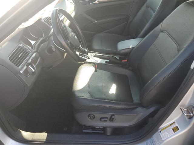 1VWBT7A34GC005239 - 2016 VOLKSWAGEN PASSAT SE SILVER photo 7