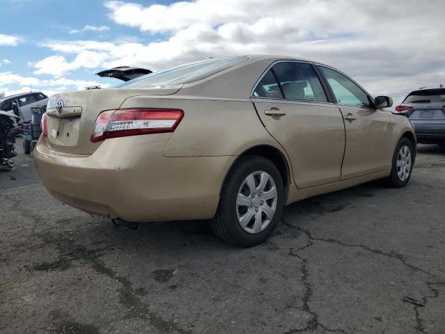 4T1BF3EK4AU534899 - 2010 TOYOTA CAMRY BASE Braun Foto 3