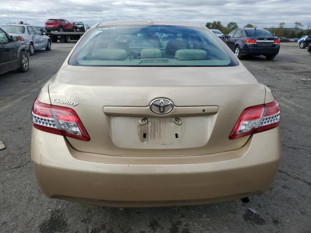 4T1BF3EK4AU534899 - 2010 TOYOTA CAMRY BASE Braun Foto 6