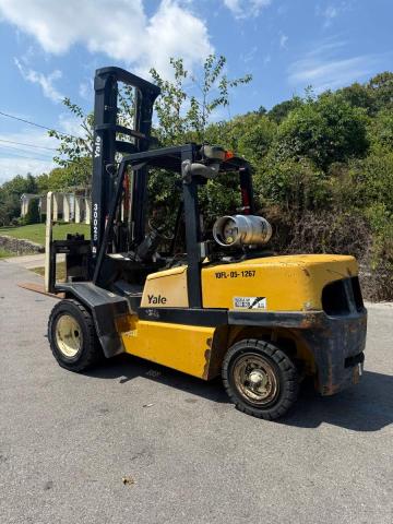 E813V02977C - 2006 YALE FORKLIFT YELLOW photo 3
