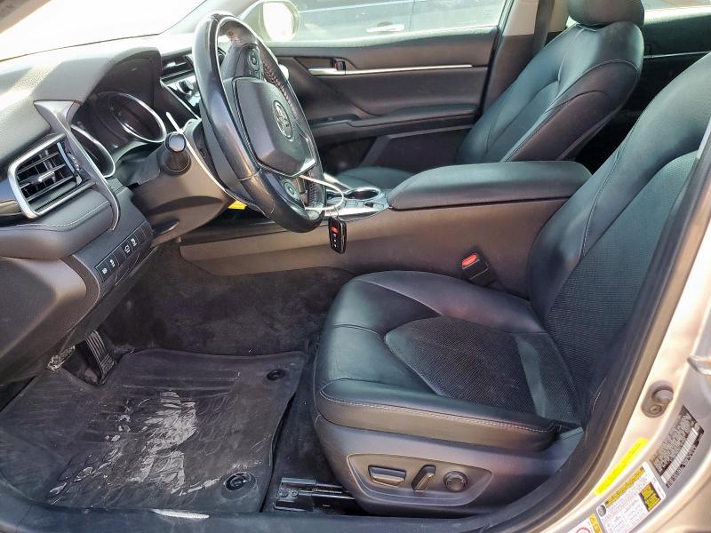 4T1B61HK6KU197069 - 2019 TOYOTA CAMRY XSE SILVER photo 7