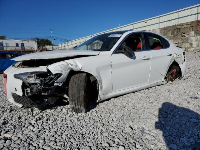 2017 ALFA ROMEO GIULIA Q4, 