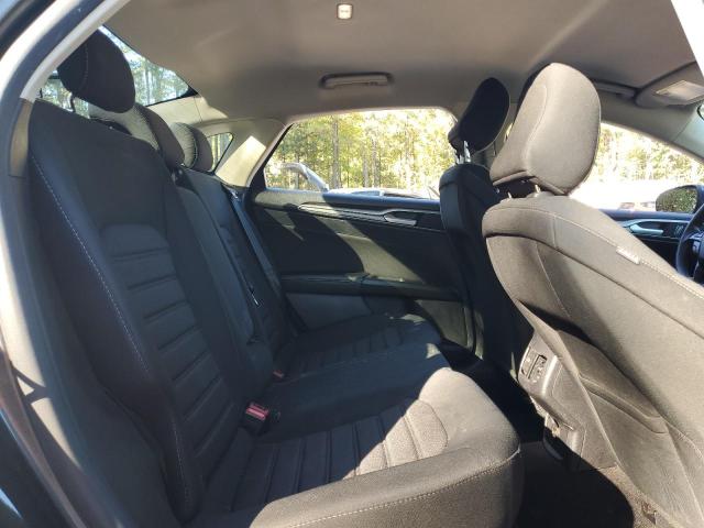 3FA6P0HD3LR259699 - 2020 FORD FUSION SE 黑色 照片 10