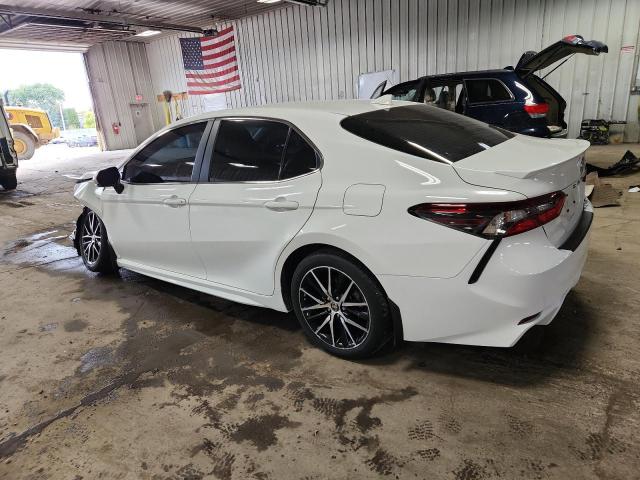 4T1G11BK8NU072351 - 2022 TOYOTA CAMRY SE WHITE photo 2