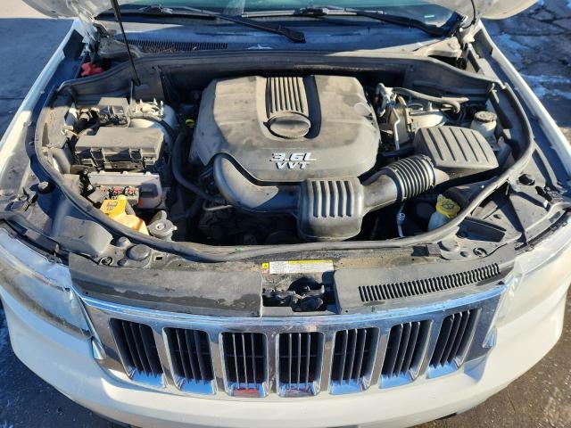 1C4RJFAG9CC297369 - 2012 JEEP GRAND CHER LAREDO WHITE photo 12