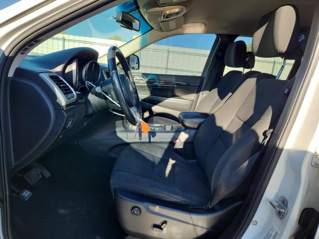 1C4RJFAG9CC297369 - 2012 JEEP GRAND CHER LAREDO WHITE photo 7