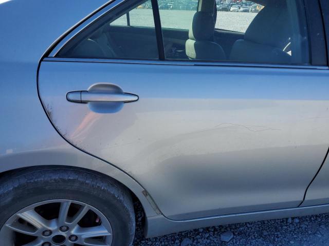 4T1BE46KX9U352756 - 2009 TOYOTA CAMRY BASE SILVER photo 10