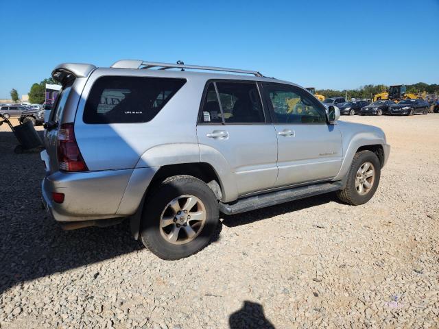 JTEBU14R948018186 - 2004 TOYOTA 4RUNNER SR5 银色 照片 3