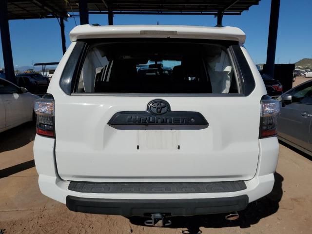 JTEBU5JR2K5637576 - 2019 TOYOTA 4RUNNER SR5/SR5 PREMIUM WHITE photo 6