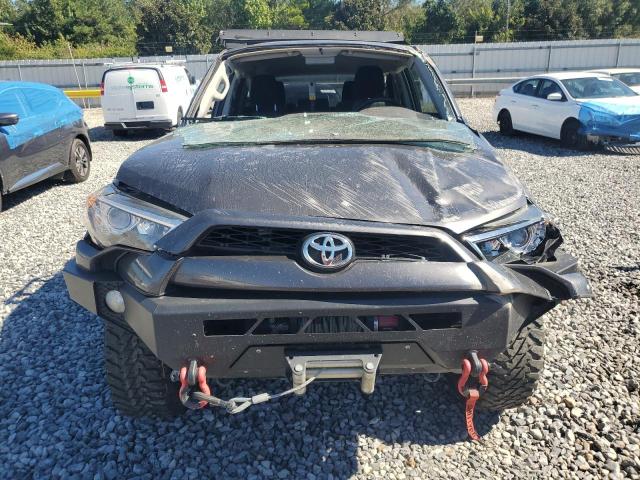 JTEBU5JR3J5559713 - 2018 TOYOTA 4RUNNER SR5/SR5 PREMIUM Grafit fotoğraf 5