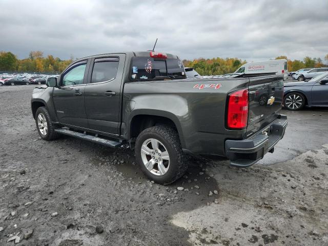 1GCGTCEN0J1103524 - 2018 CHEVROLET COLORADO LT GREEN photo 2